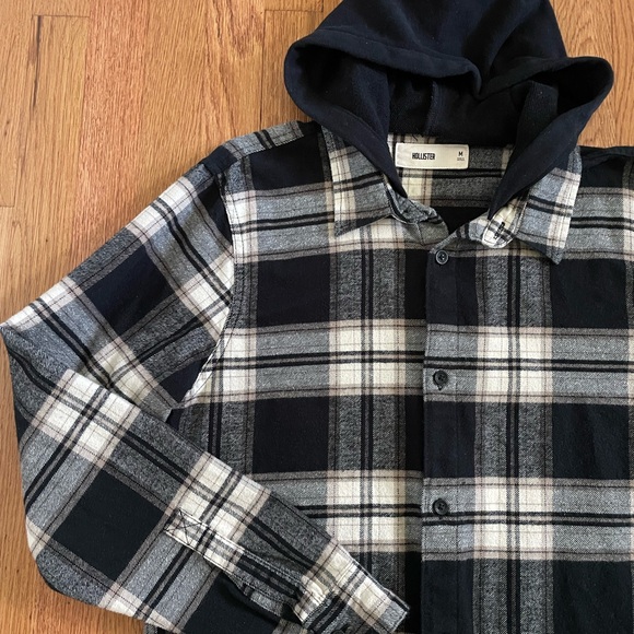 Hollister Men’s Long Sleeve Flannel Shirt - Picture 2 of 5